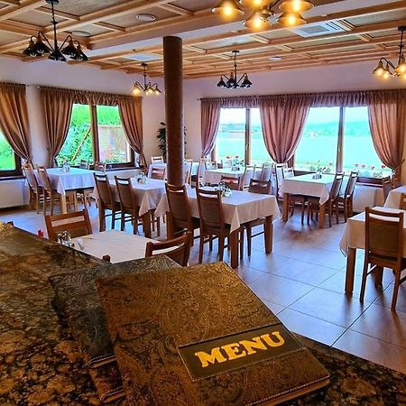 Penzion Pod Tureckom Hotell Trenčianske Bohuslavice Eksteriør bilde